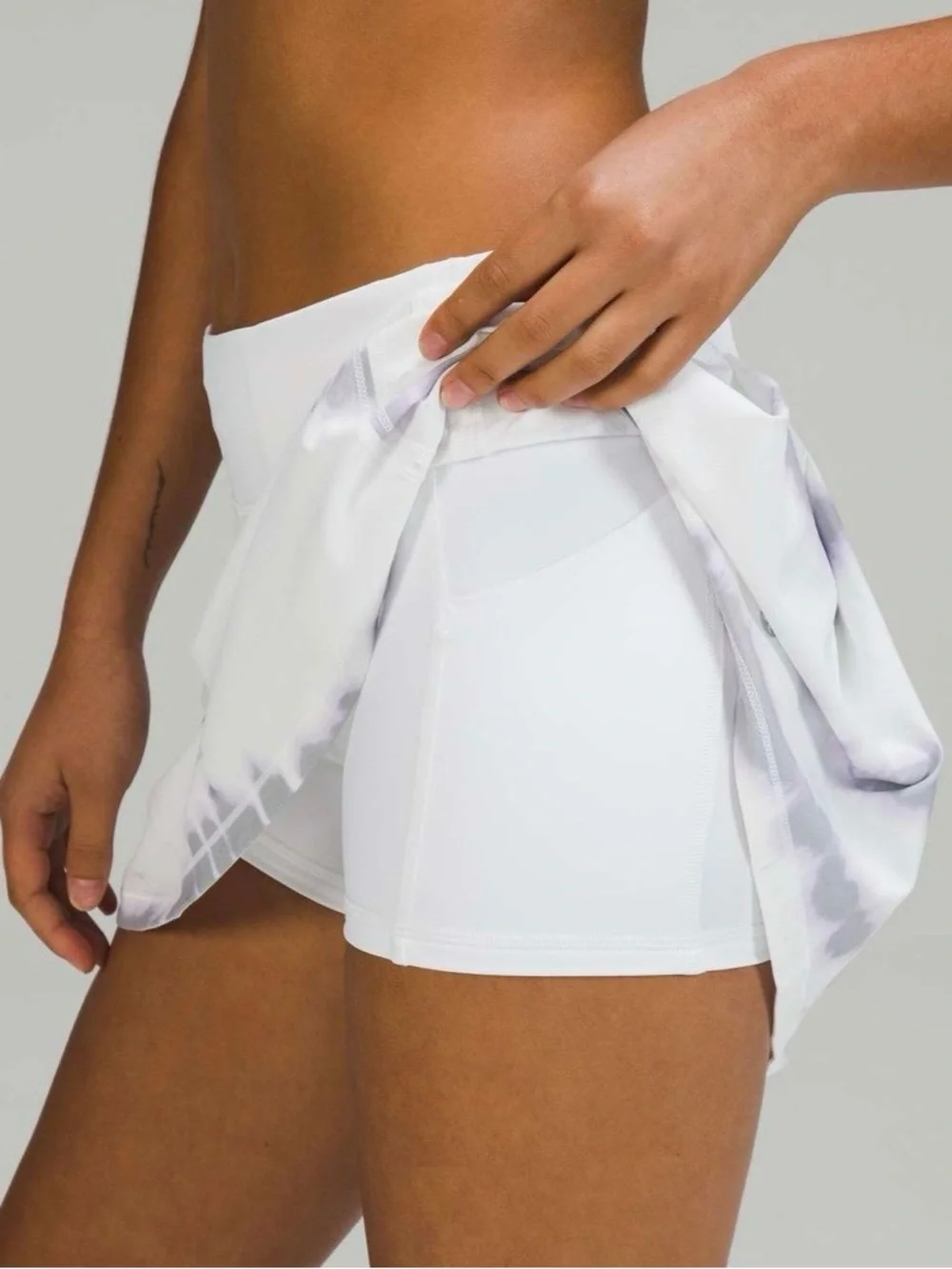 lululemon athletica White and Light Gray Tie-Dye Skater Skirt